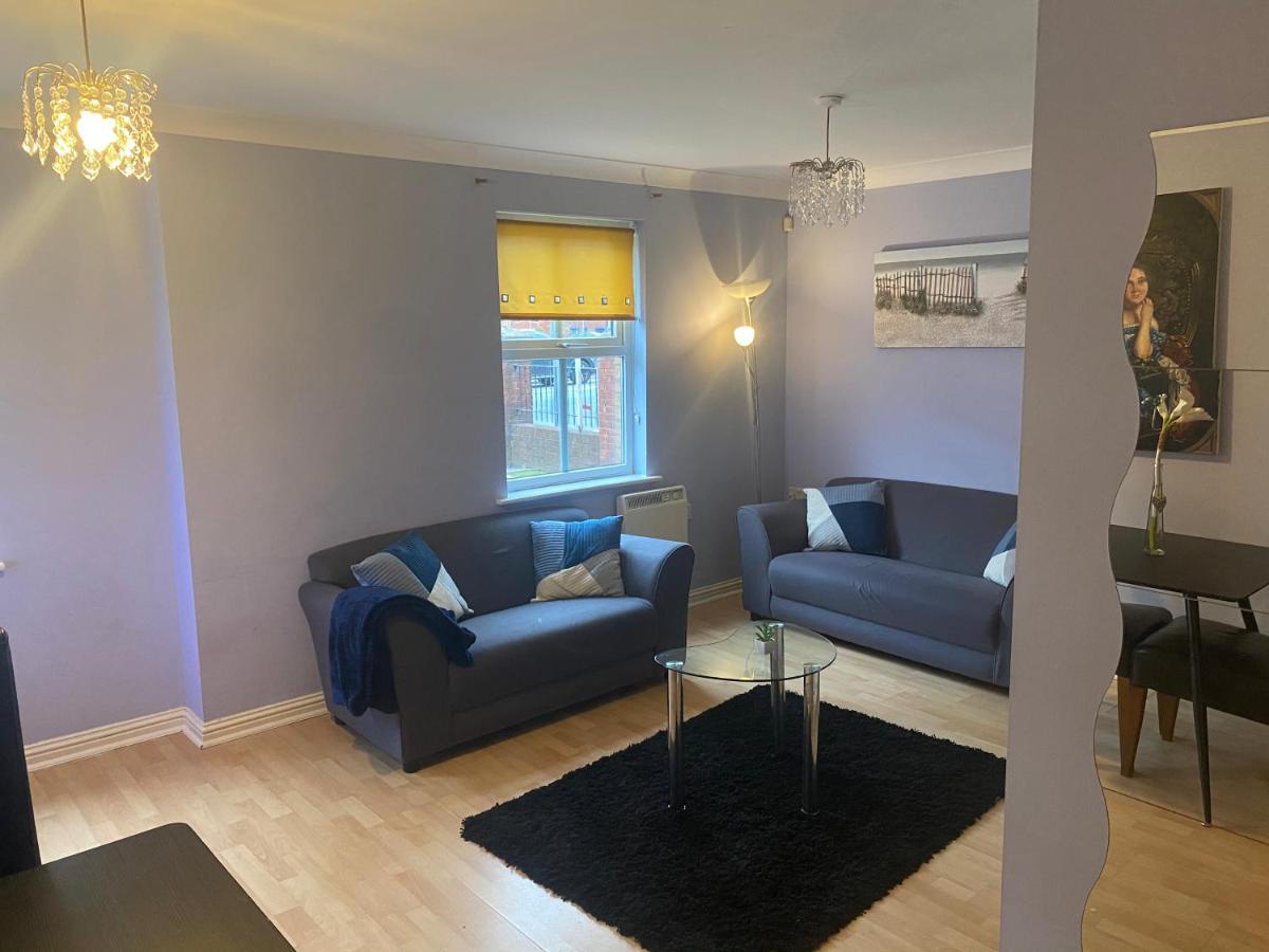 Bambz Apartment 3 Manchester Exterior foto